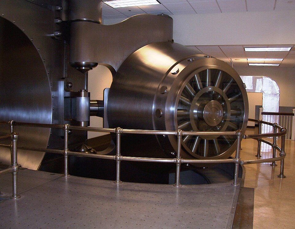 Steel bank vault door